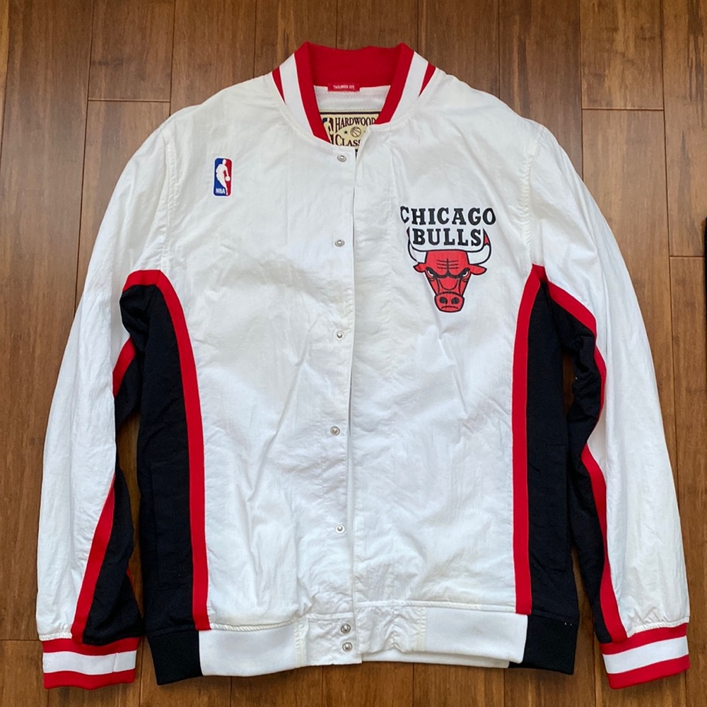 MITCHELL & NESS AUTHENTIC CHICAGO BULLS 1992-93 WARM UP JACKET, Size small
